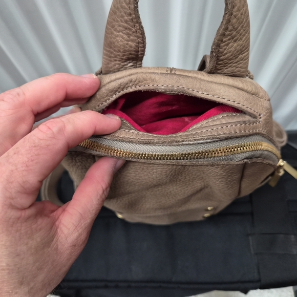 Tan Leather Backpack - Picture 6 of 10